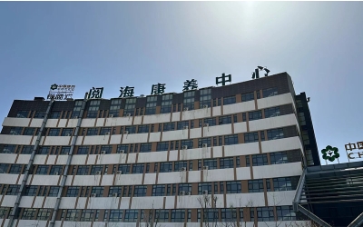 寧夏銀川市閱?？叼B(yǎng)中心供氧系統(tǒng)設(shè)備安裝